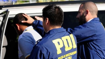 Uno de los detenidos es