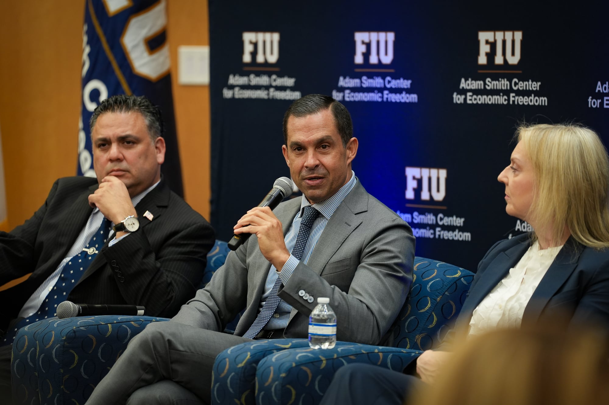 El alcalde de Coral Gables, Vince Lago.