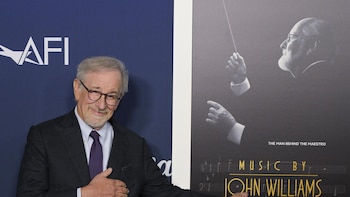 Con el Grammy, Spielberg completó