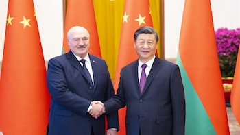 Xi y Lukashenko destacan las relaciones bilaterales entre China y Bielorrusia: "Soñábamos con ello"