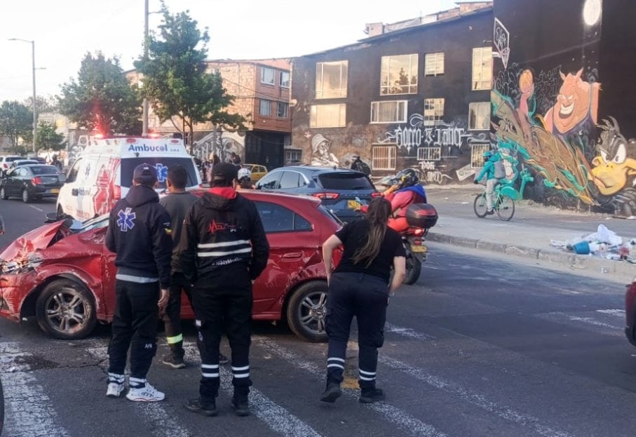En los casos con mayores demoras, un paciente de prioridad media puede esperar más de cuatro horas por una ambulancia en Bogotá- crédito Secretaría de Movilidad