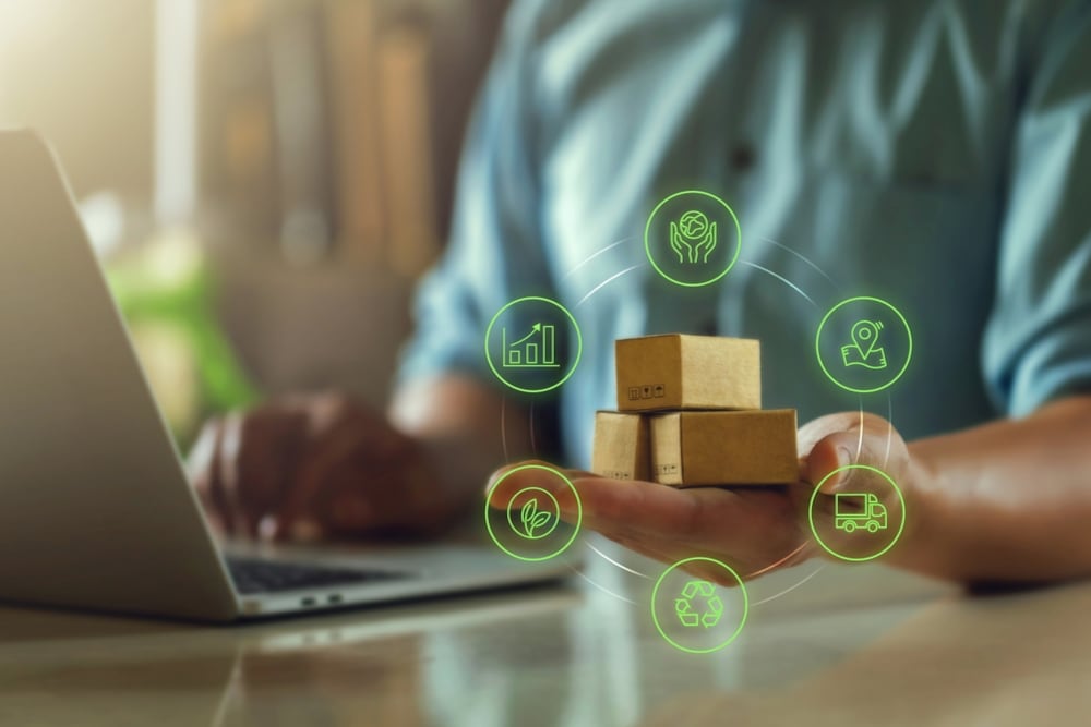 El informe advierte que el desempeño ambiental se convierte en un “nuevo pasaporte” para operar, impactando directamente en tarifas, acceso a puertos y condiciones comerciales en todo el mundo (Imagen: Shutterstock)