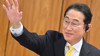 Japón sanciona a entidades de