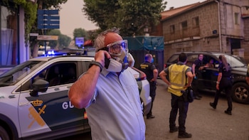 Última hora de los incendios en España y la emergencia nacional, en directo | Ya hay 63.000 personas desalojadas o confinadas: “En estos momentos no podemos ser muy optimistas”