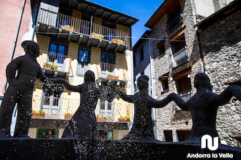 Una calle de Andorra la vella. (turismeandorralavella.com)