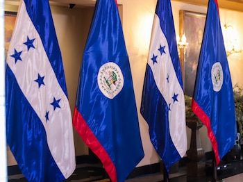Honduras y Belice buscan ampliar sus relaciones económicas y estratégicas con una agenda que incluye comercio, inversión, seguridad, salud y conectividad.