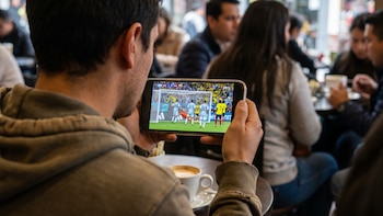 Roja directa - Fútbol en vivo: la búsqueda en Google que engaña a muchos con publicidad