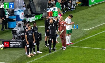 Felipe Chávez ingresó en el segundo tiempo del Magdeburgo vs Greuther Furth por la Bundesliga 2.