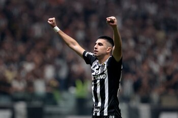 Rodrigo Battaglia, con un pie