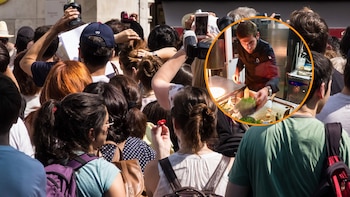 Imagen de archivo de turistas.