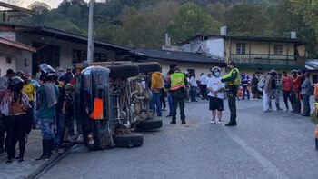 Catorce personas heridas en un