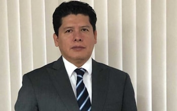 Falleció el periodista Carlos Avilés