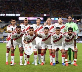 El once titular que presentó Mano Menezes ante Colombia en Miami. - créditos: FPF