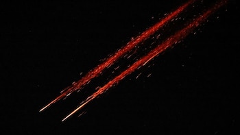 El régimen de Irán atacó Kuwait y Bahréin con siete misiles balísticos tras los bombardeos de EEUU a estaciones de radar en Ormuz