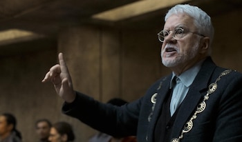 Tim Robbins en 'Silo'. (Apple