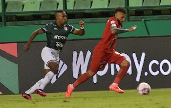 En imagen, el lateral derecho