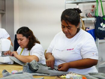 La Sedeso abrió el registro para el Programa Mujeres y Hombres de 10 en Morelos