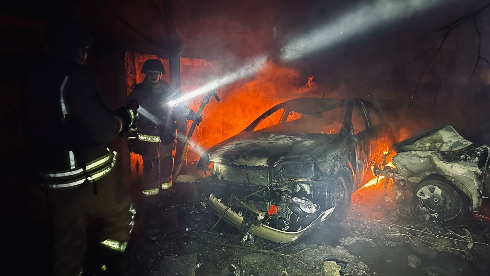 Bomberos y rescatistas del Servicio Estatal de Emergencias de Ucrania (Facebook)