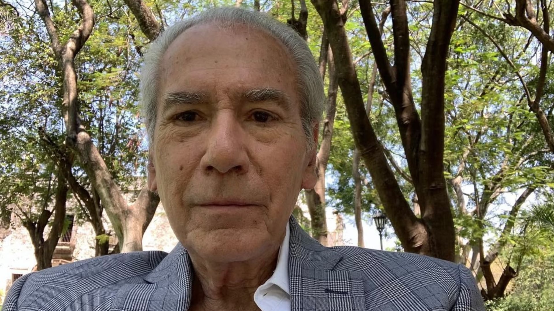 Muere Otto Sirgo a los 79 años, actor de "Rosa Salvaje" y referente de la TV mexicana