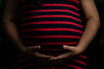 El fallo sobre el caso Trump contra Barbara por parte de la Suprema Corte, esperado para finales de 2026, impactará los derechos de nacimiento y la política migratoria estadounidense (REUTERS/Kevin Wurm)