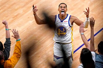 Los Warriors están a una