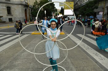 BA celebra 40 años de democracia