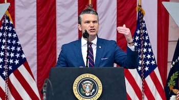 Hegseth ataca el sistema de alianzas en Shangri-La y avisa que la "dependencia" de EEUU "ha terminado"