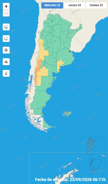 Mapa de Argentina dividido por provincias con zonas en color verde, amarillo y naranja, controles laterales e información de fecha