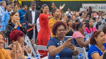 La transferencia única por el Día de las Madres ya comenzó a llegar en República Dominicana y podrá cobrarse en un plazo de 90 días (Presidencia de República Dominicana)