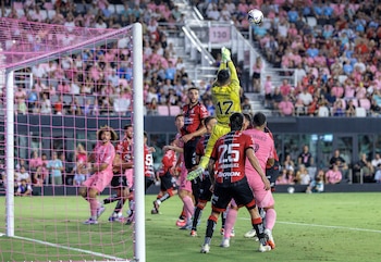 Camilo Vargas se ha enfrentado