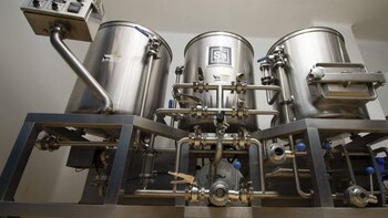 这是一所哥伦比亚大学,生产自己的精酿啤酒