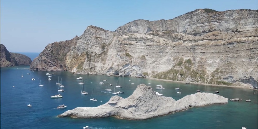 7QDF766TZFFBDO4VWU3OBGICMI