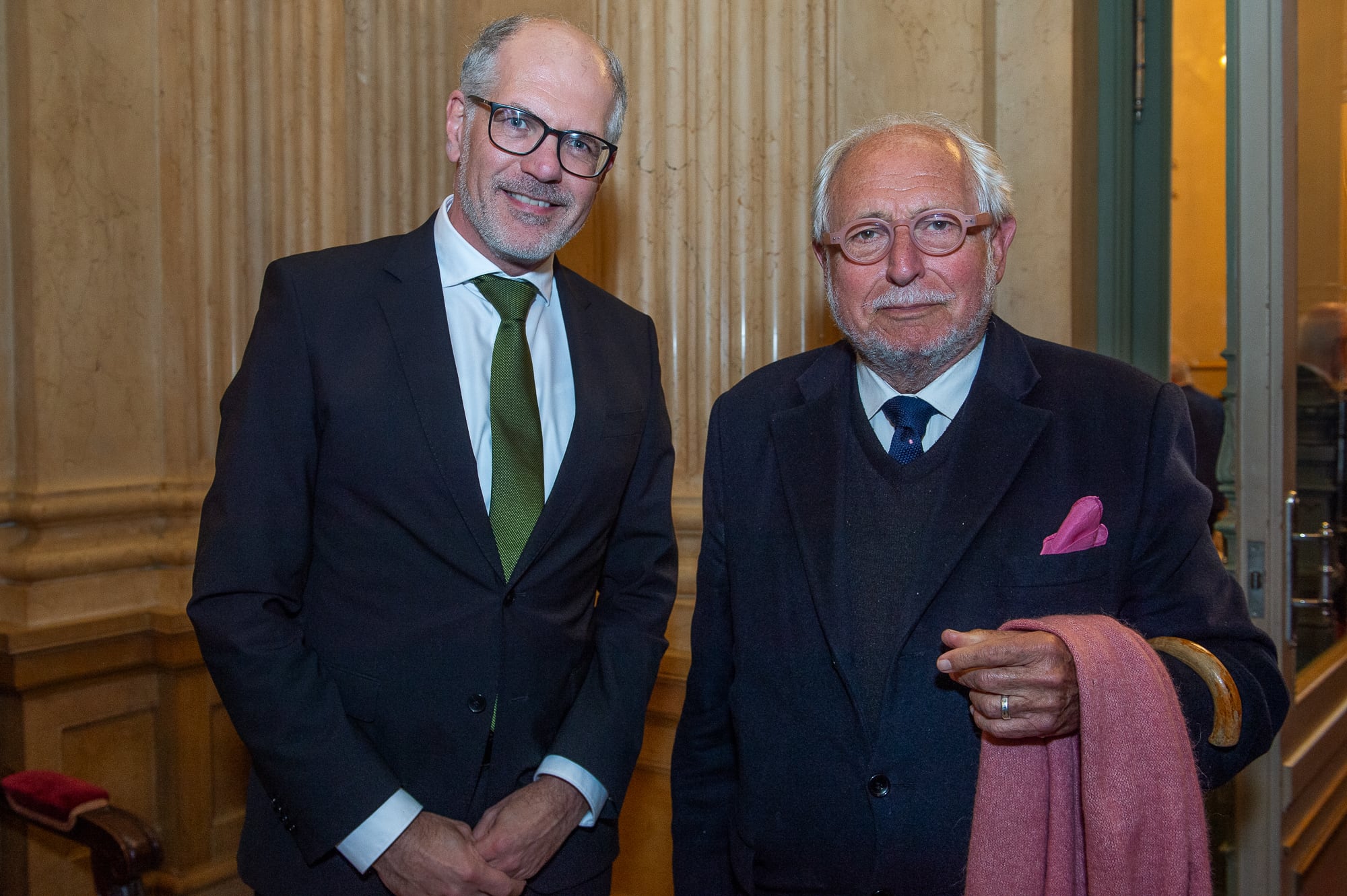 El embajador de los Países Bajos en la Argentina, Paraguay y Uruguay, Mauritz Wilhelmus Verheijden, junto a Diego Guelar, ex embajador argentino en China