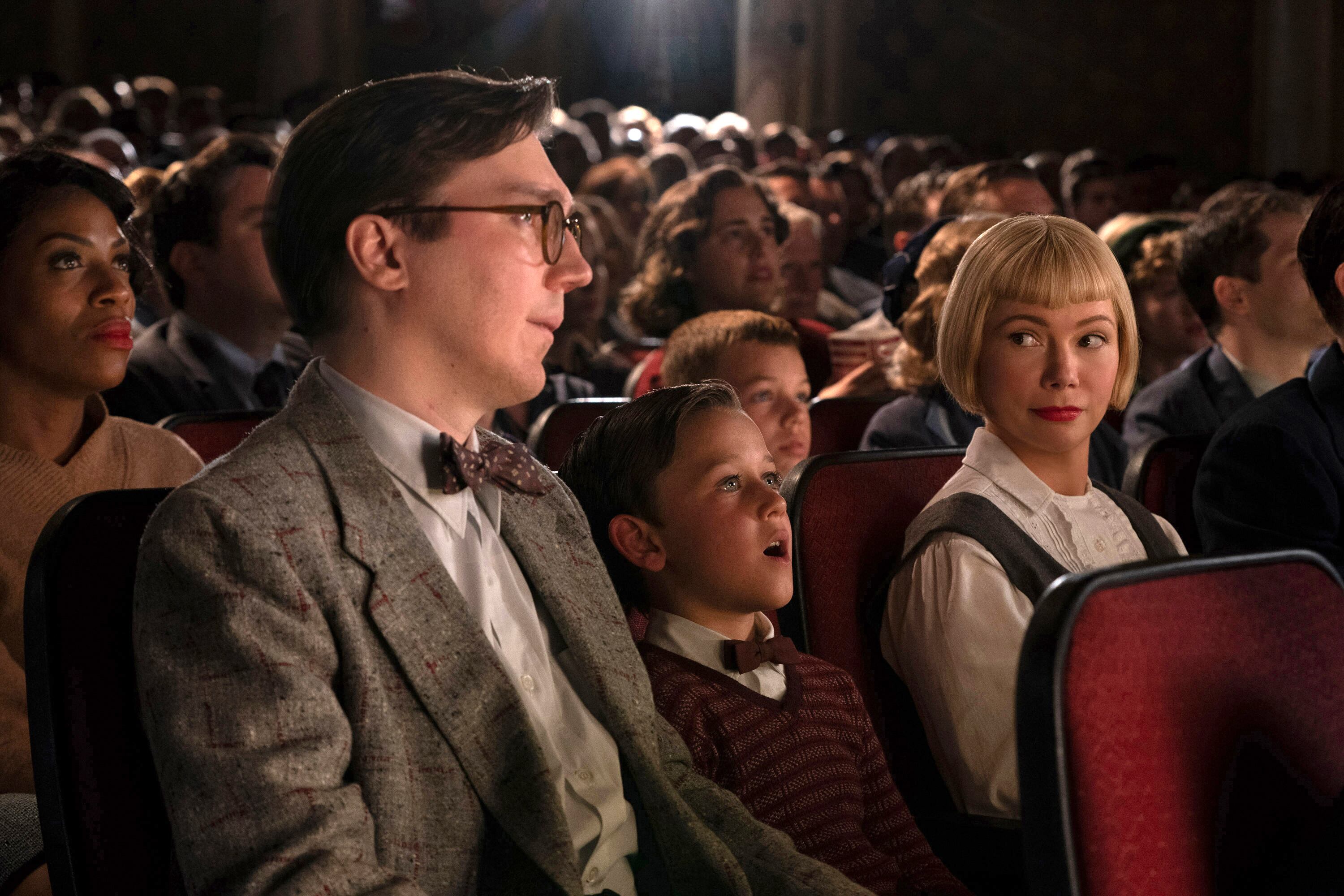 Los padres de Steven Spielberg regañaron durante años al director por no hacer esta película que ahora se despide de Netflix: “¿Cuándo vas a contar la historia?”