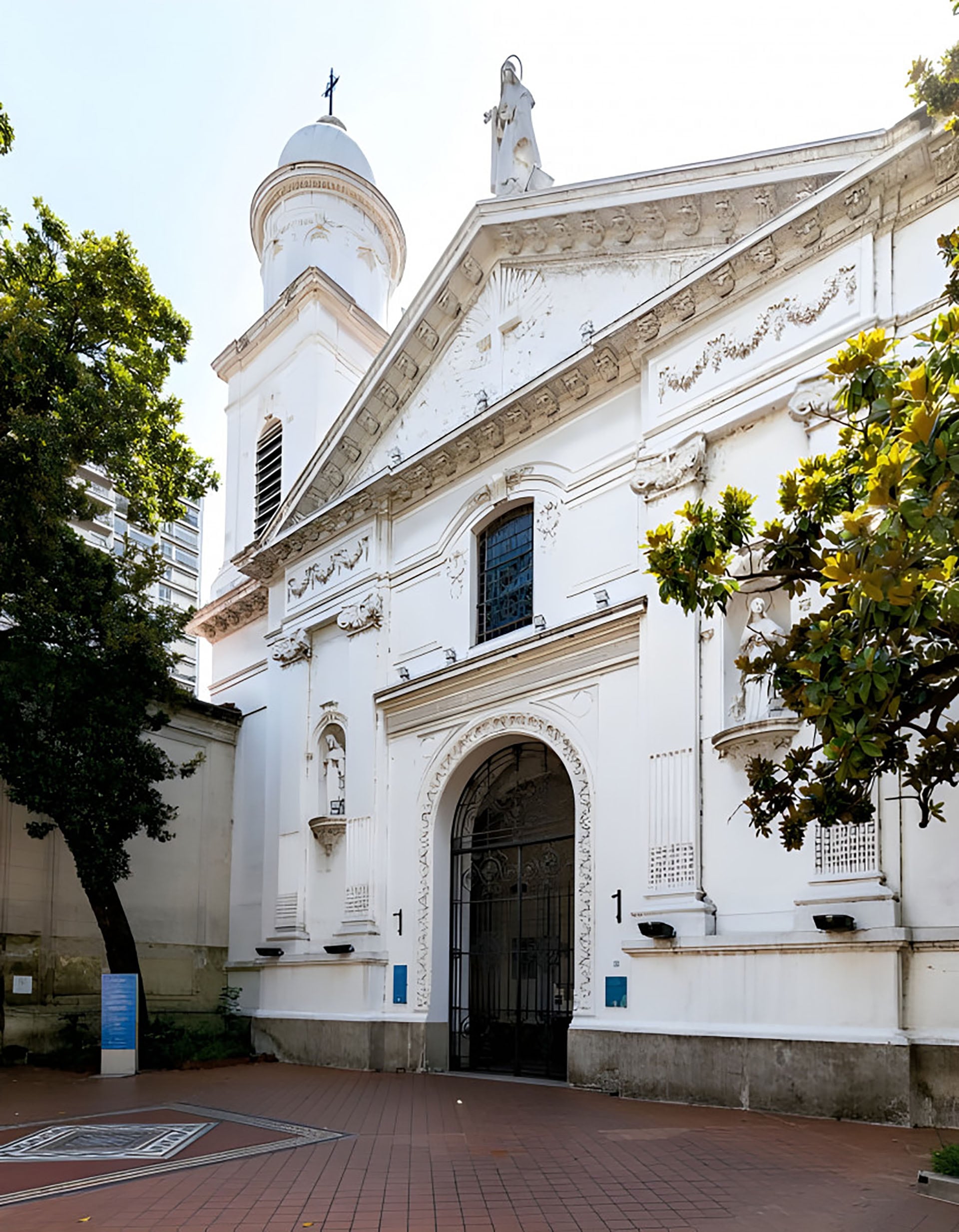 La fachada del histórico convento de Santa Catalina de Siena