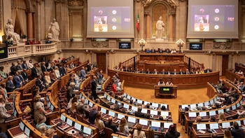 El Parlamento inicia el debate de los Presupuestos de 2027 marcado por las movilizaciones por la vivienda