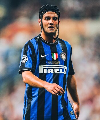 Chivu, seleccionado de Rumania pudo