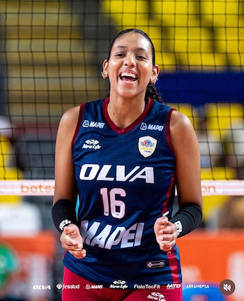 Fabiana Rojas jugó en Olva Latino en la Liga Peruana de Vóley 2025/2026.