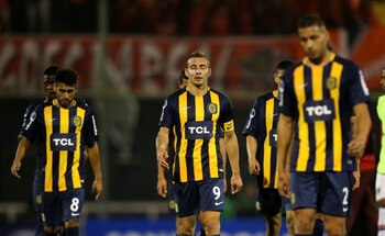 FOTO DE ARCHIVO. Jugadores de