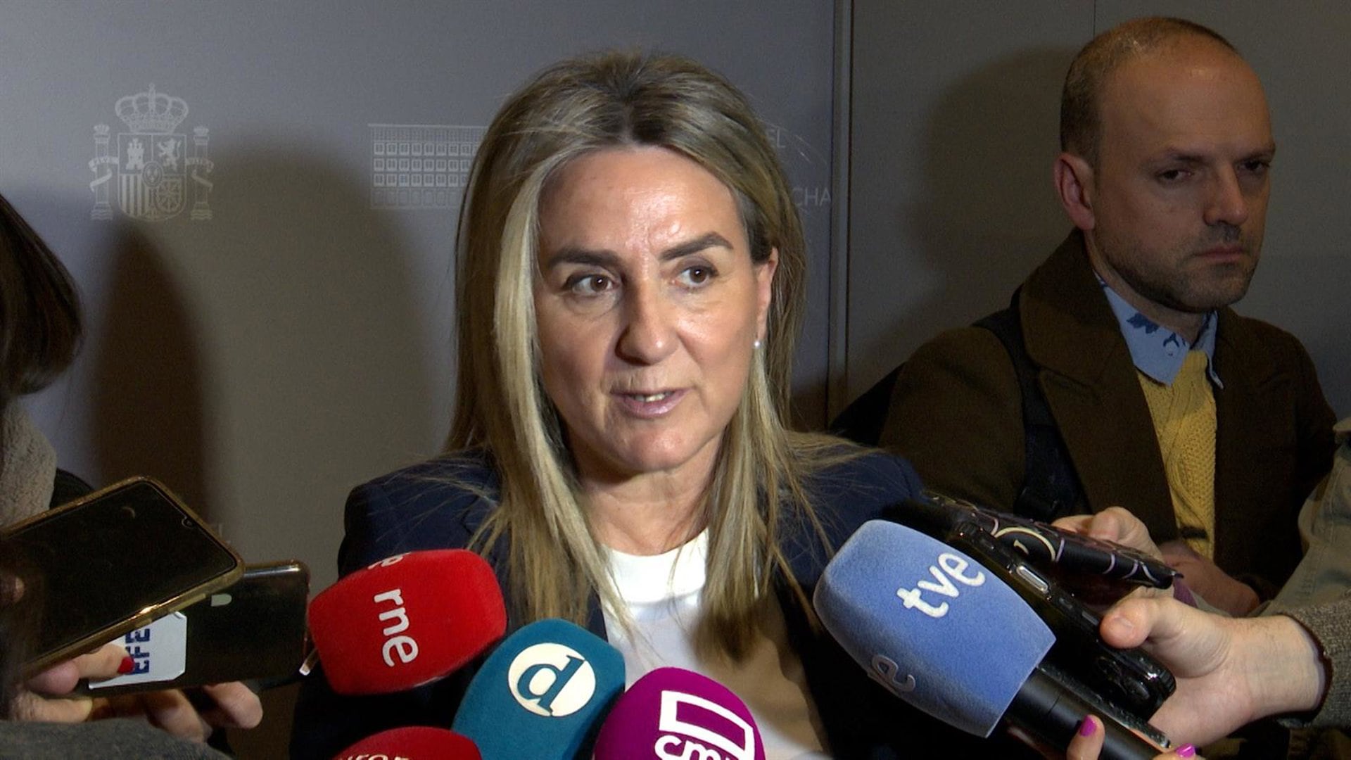 Milagros Tolón y Elma Sáiz sustituirán a Pilar Alegría al frente del Ministerio de Educación y la Portavocía de Gobierno Milagros Tolón y Elma Sáiz sustituirán a Pilar Alegría al frente del Ministerio de Educación y la Portavocía de Gobierno