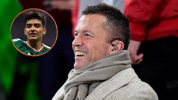 La leyenda alemana Lothar Matthaus se rinde ante Gilberto Mora tras su participación en el Mundial 2026