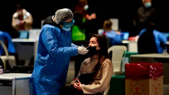 Coronavirus en Argentina: confirmaron 33 muertes y 1.218 contagios en las últimas 24 horas