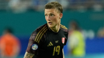 Oliver Sonne se pronunció con optimismo tras su debut con la selección peruana en Eliminatorias 2026.