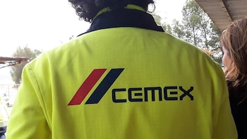 La mexicana Cemex gana 814