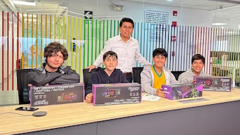 Circuito de Fórmula 1 basado en la Costa Verde lleva a Perú al podio de Minecraft