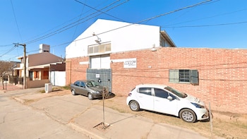 Cerró una fábrica de neumáticos