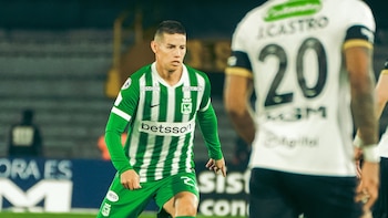 Debut de James Rodríguez con Atlético Nacional en Bogotá se empañó con críticas hacia el arbitraje: “Dimayor Verdolaga”