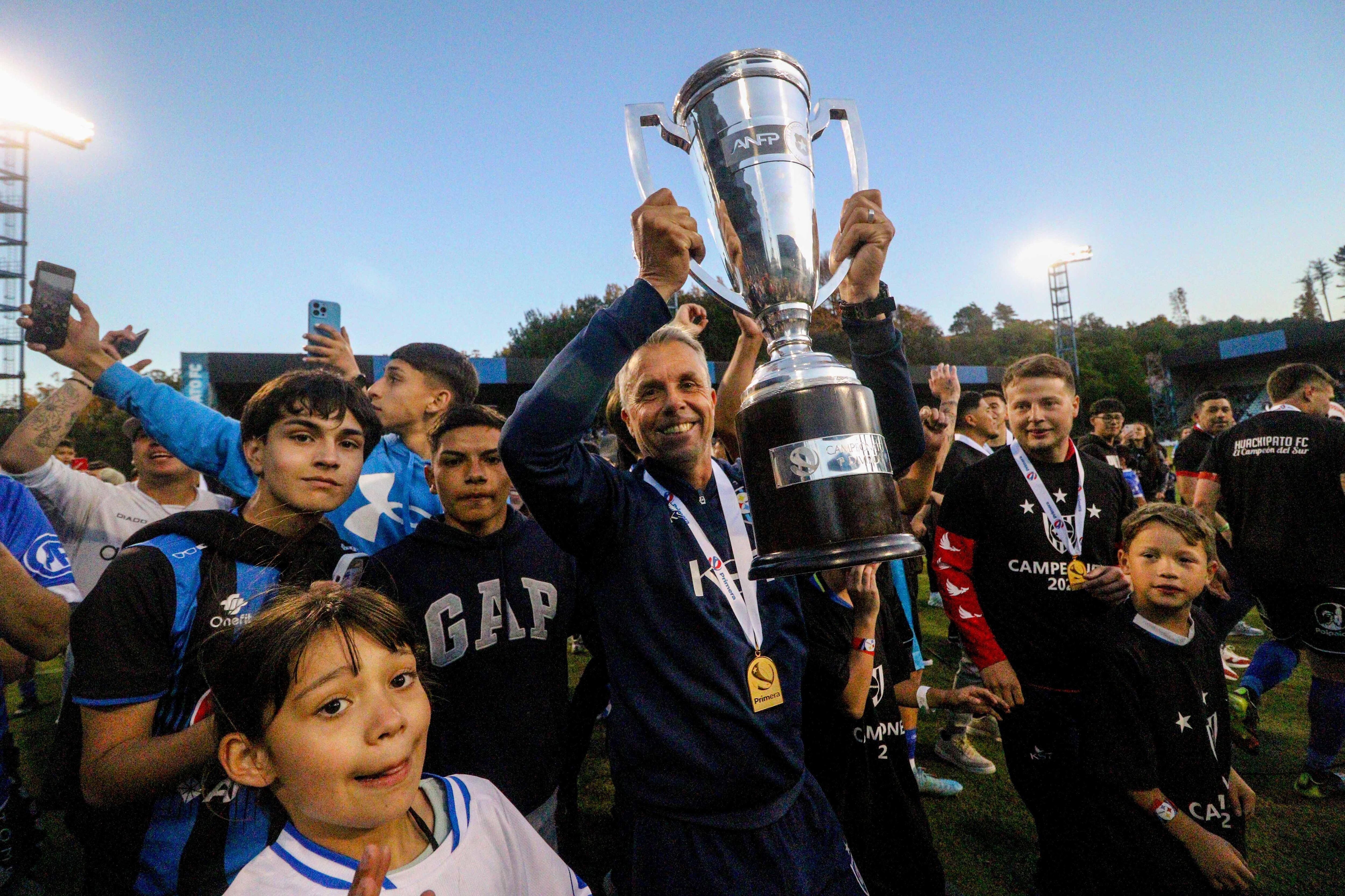 Gustavo Álvarez salió campeón de Chile con Huachipato el 2023. - créditos: DANIEL PINO/AGENCIAUNO