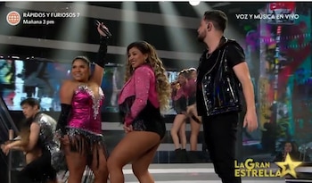 Última presentación de la noche.