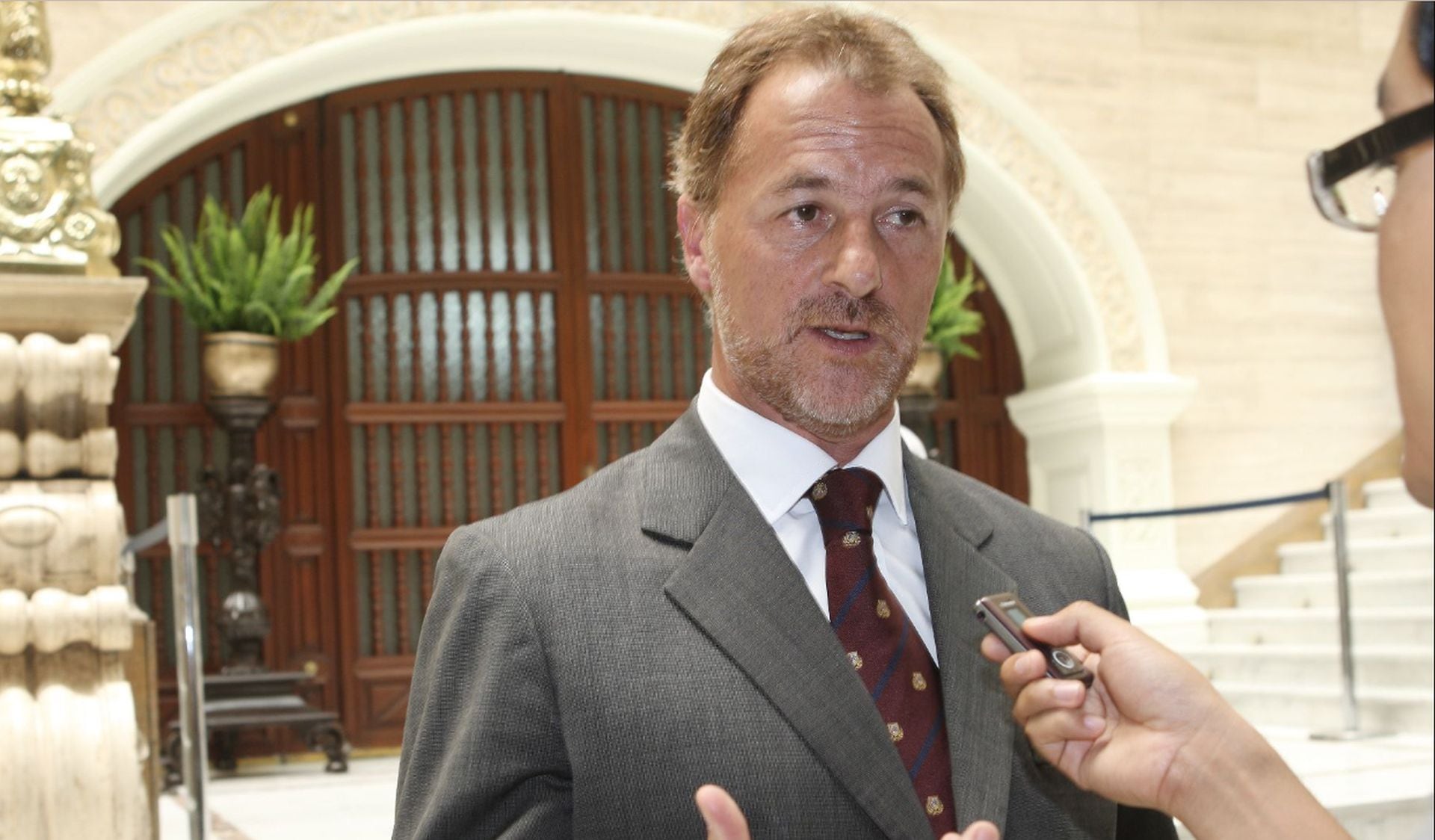 Jorge Muñoz Wells nació en Lima y forjó una carrera pública marcada por la gestión municipal, alcanzando la alcaldía en un contexto de grandes retos urbanos. (Andina)